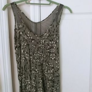 Jessica Simpson grey animal print tank top